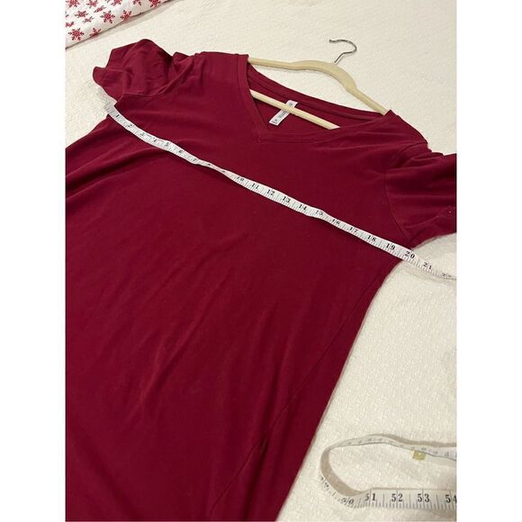 Zenana Outfitters Garnet V-neck Top - Picture 6 of 7